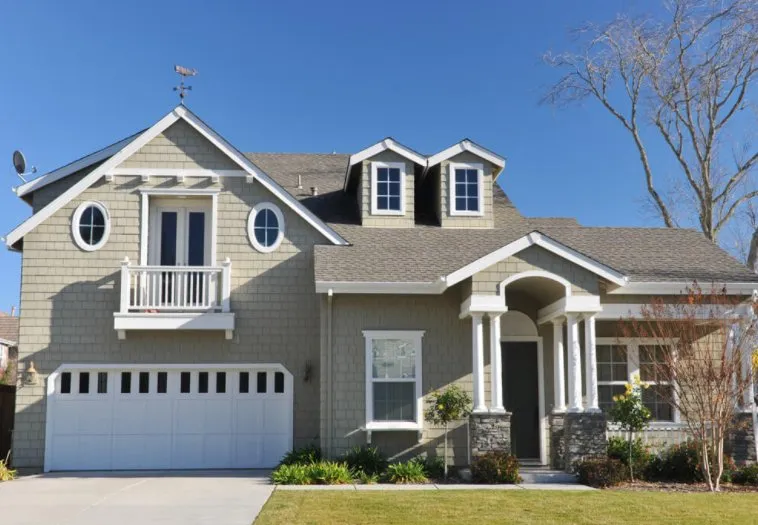 Slide of Tom Curry Roofing & Waterproofing