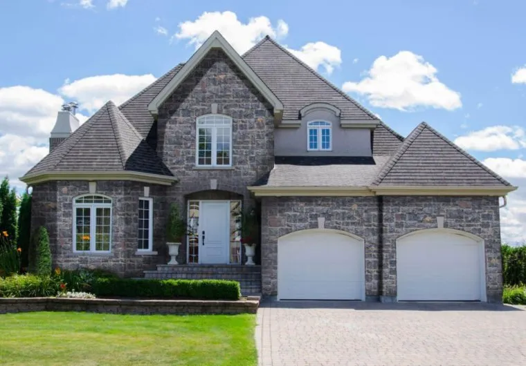 Slide of Tom Curry Roofing & Waterproofing