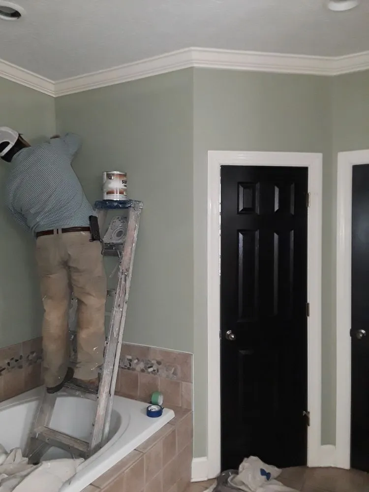 Slide of Tom Grubbs Custom Painting and Remodeling