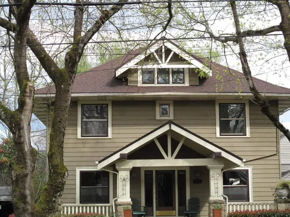 Slide of Tom Leach Roofing