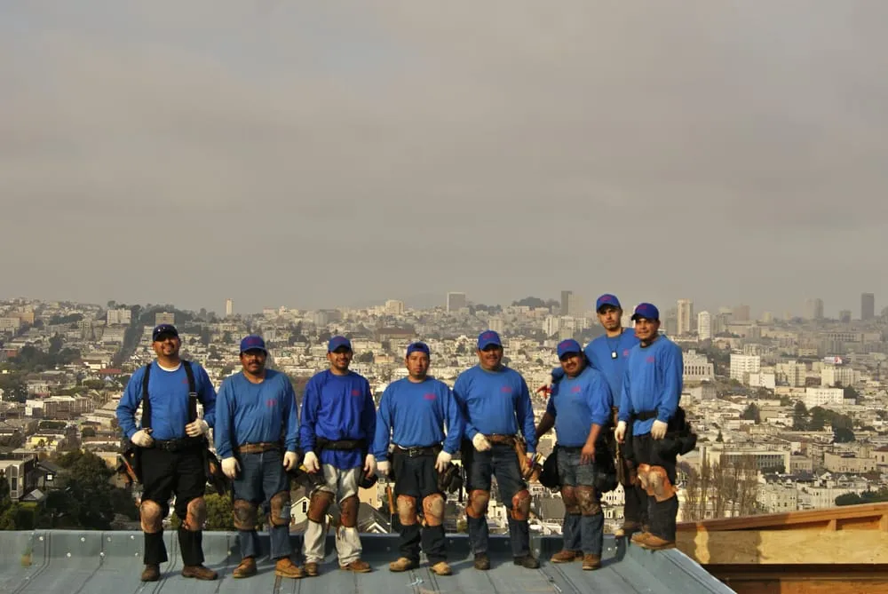 Slide of Tom Lee Roofing