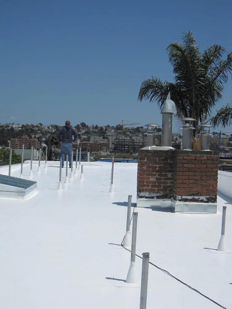 Slide of Tom Lee Roofing