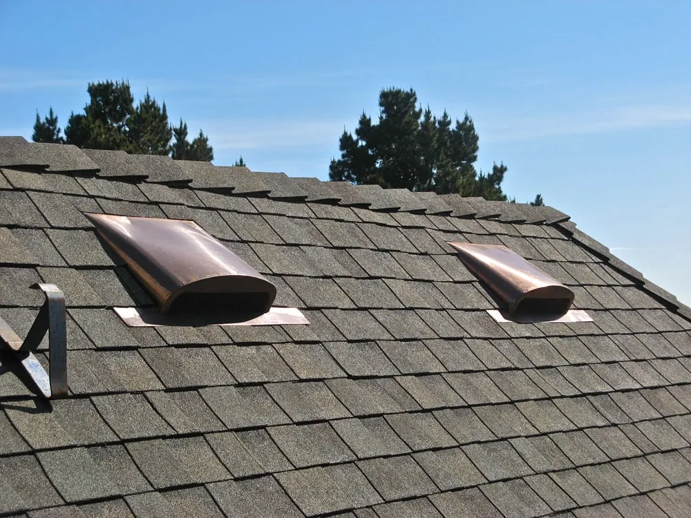 Slide of Tom Lee Roofing