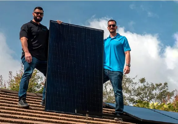 Tom Semark - Sunlove Solar and Roofing Logo