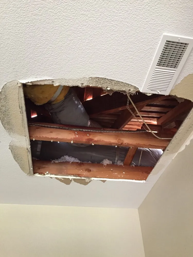 Slide of Tom Yancey Company