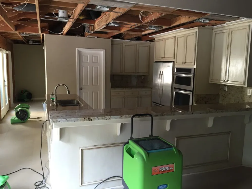 Slide of Tom Yancey Company