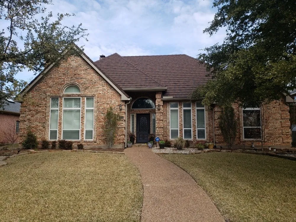 Slide of Tomahawk Construction and Roofing