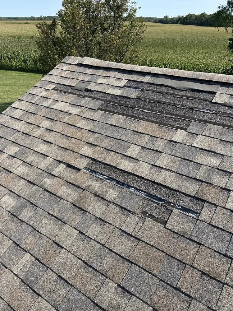 Emergency flat roof repair for fast service in Humboldt, IL by Tomahawk Roofing Contractors