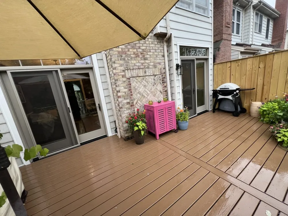 Slide of Tomas Construction