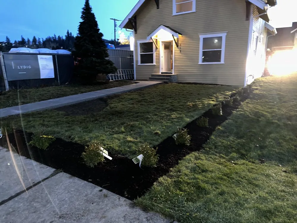 Slide of Tomas G Construction