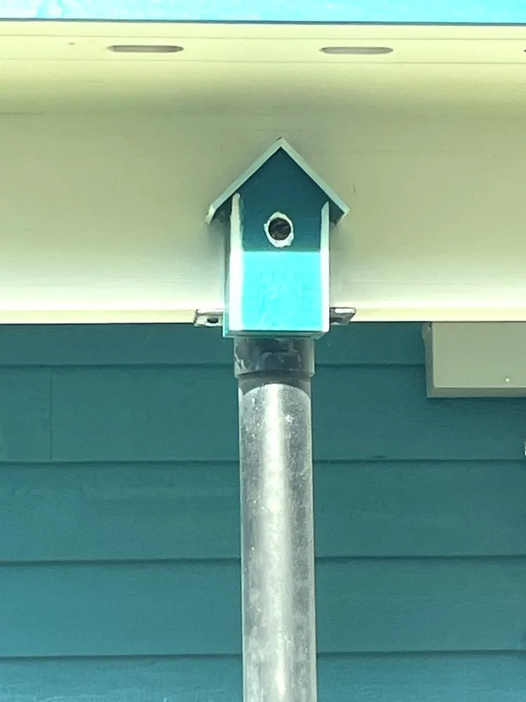 Slide of Tomas G Construction