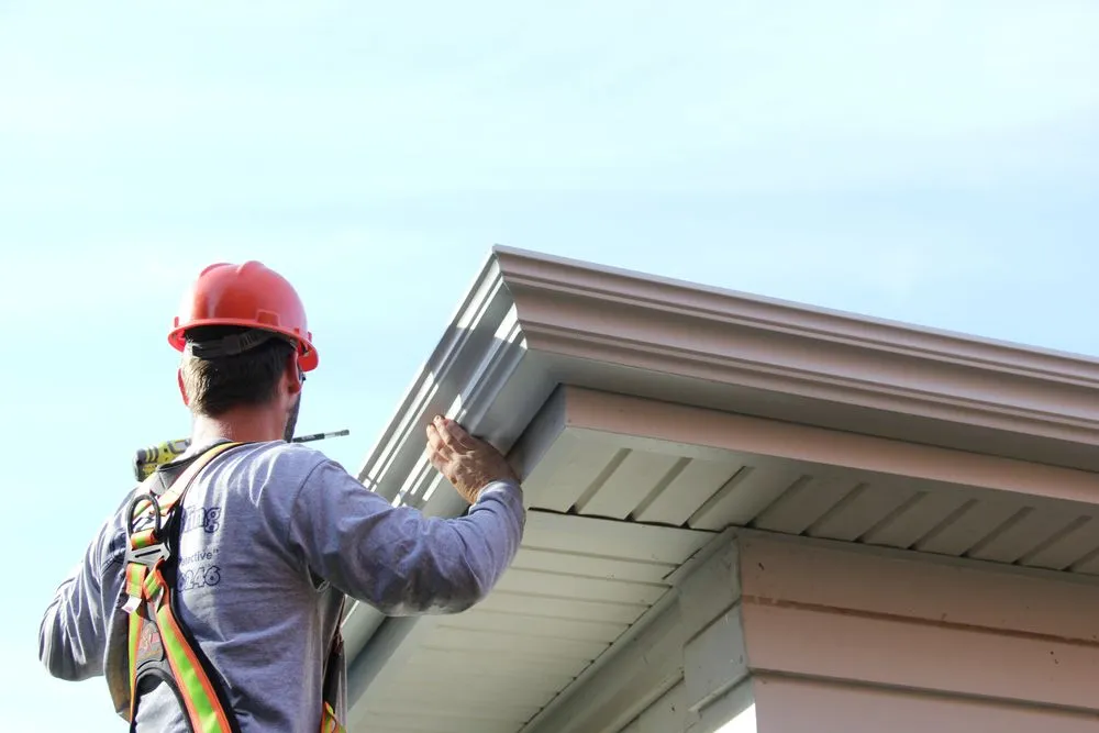 Slide of Tommy's Roof & Gutter Cleaning Service