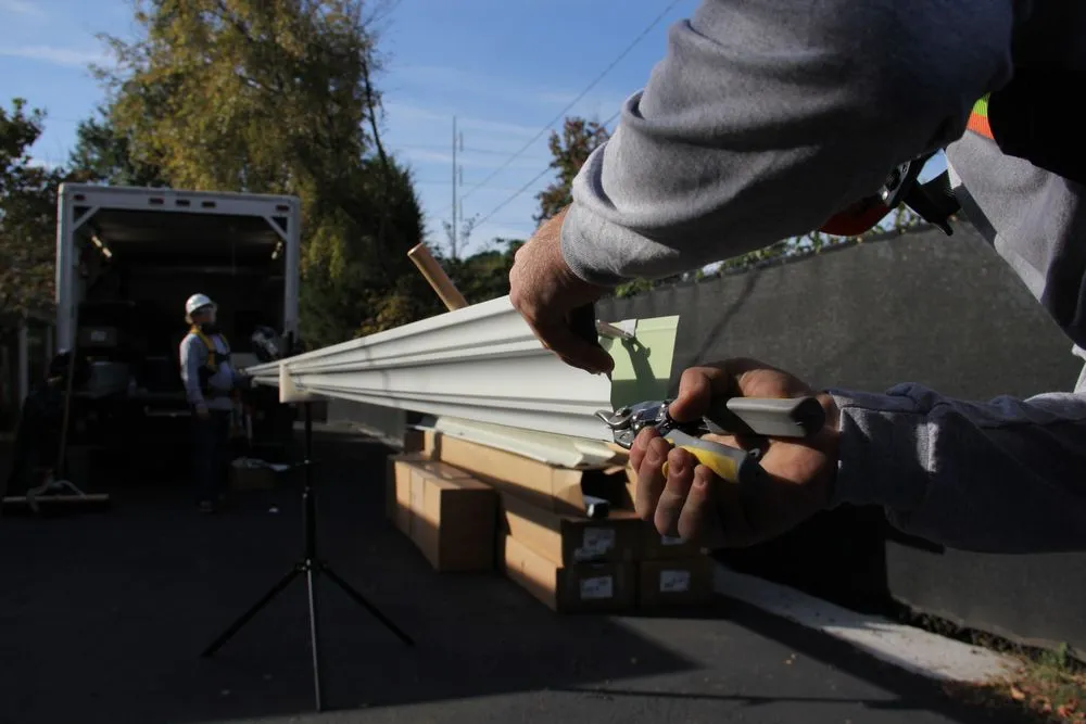 Slide of Tommy's Roof & Gutter Cleaning Service