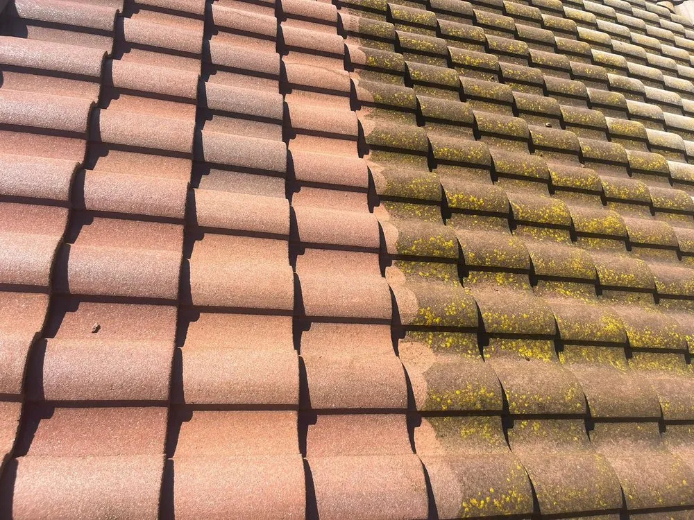 Slide of Tommy´s Roofing