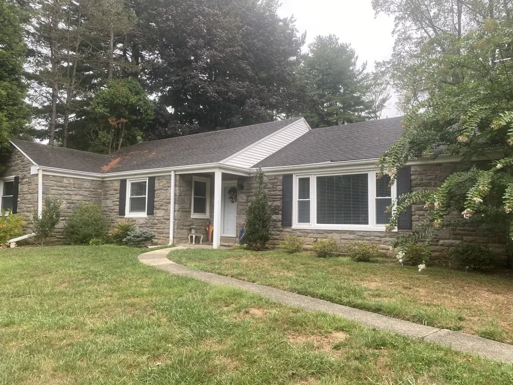 Slide of Tom's General Contracting