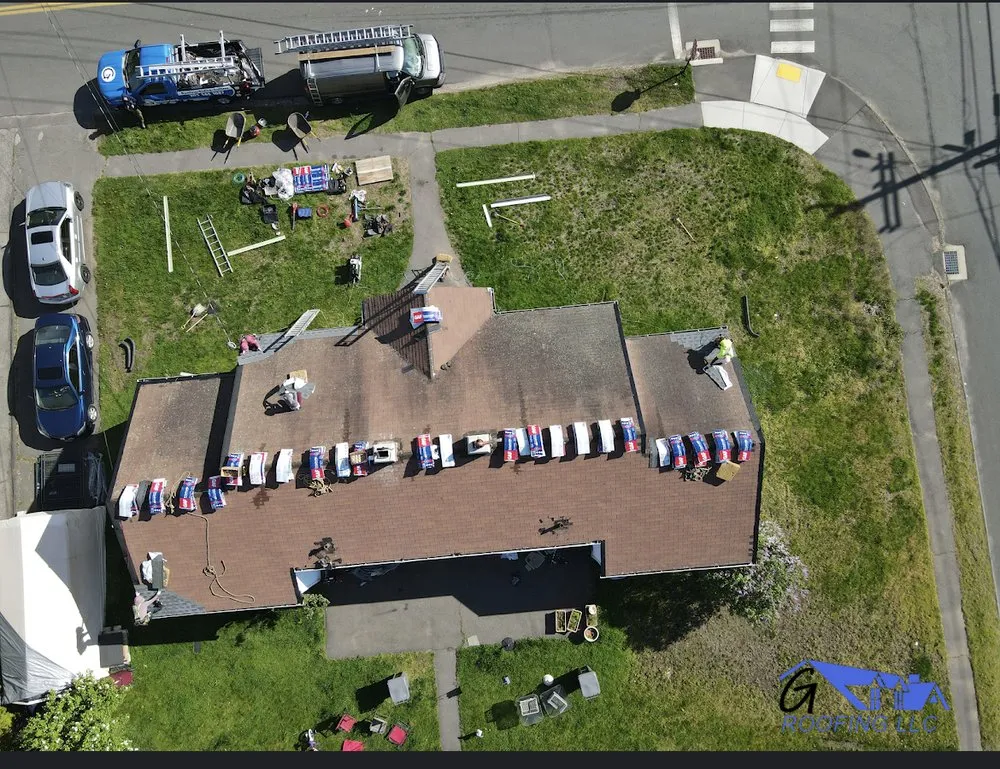 Slide of Tonny Contractor