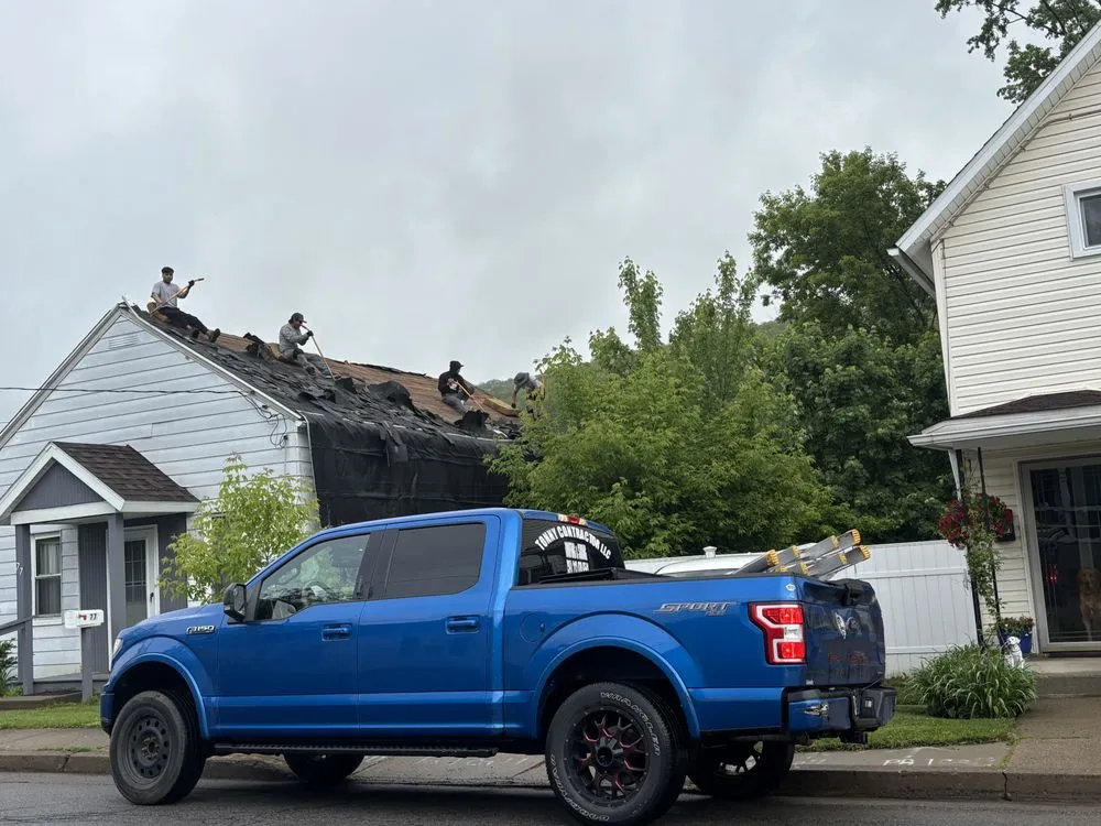 Slide of Tonny Contractor