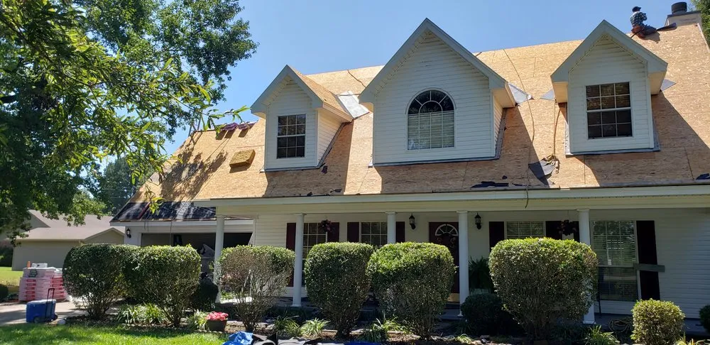 Slide of Tony Seigrist Roofing