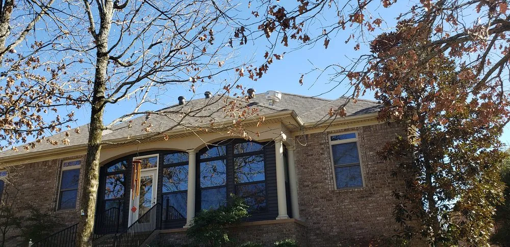 Slide of Tony Seigrist Roofing