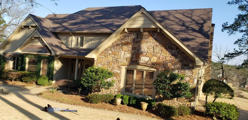 Slide of Tony Seigrist Roofing