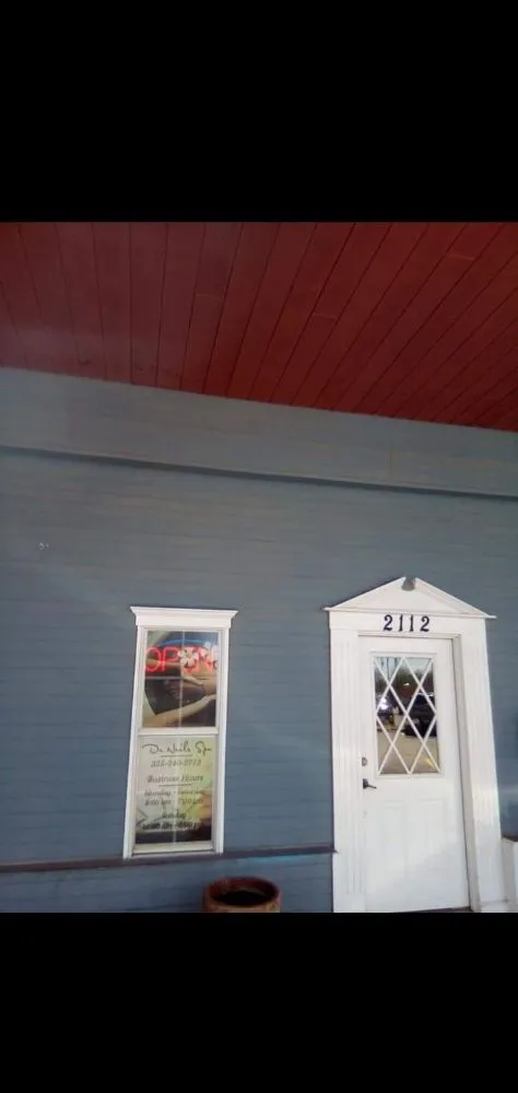 Slide of Tony's Handyman Service