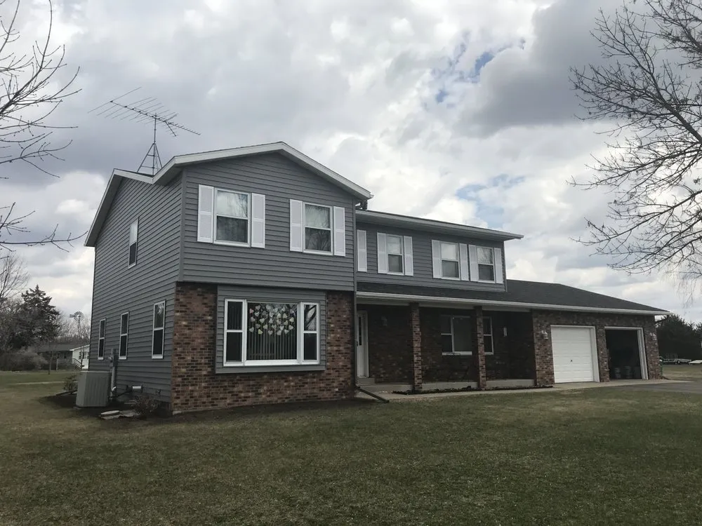 Slide of Tony's Lifetime Exteriors