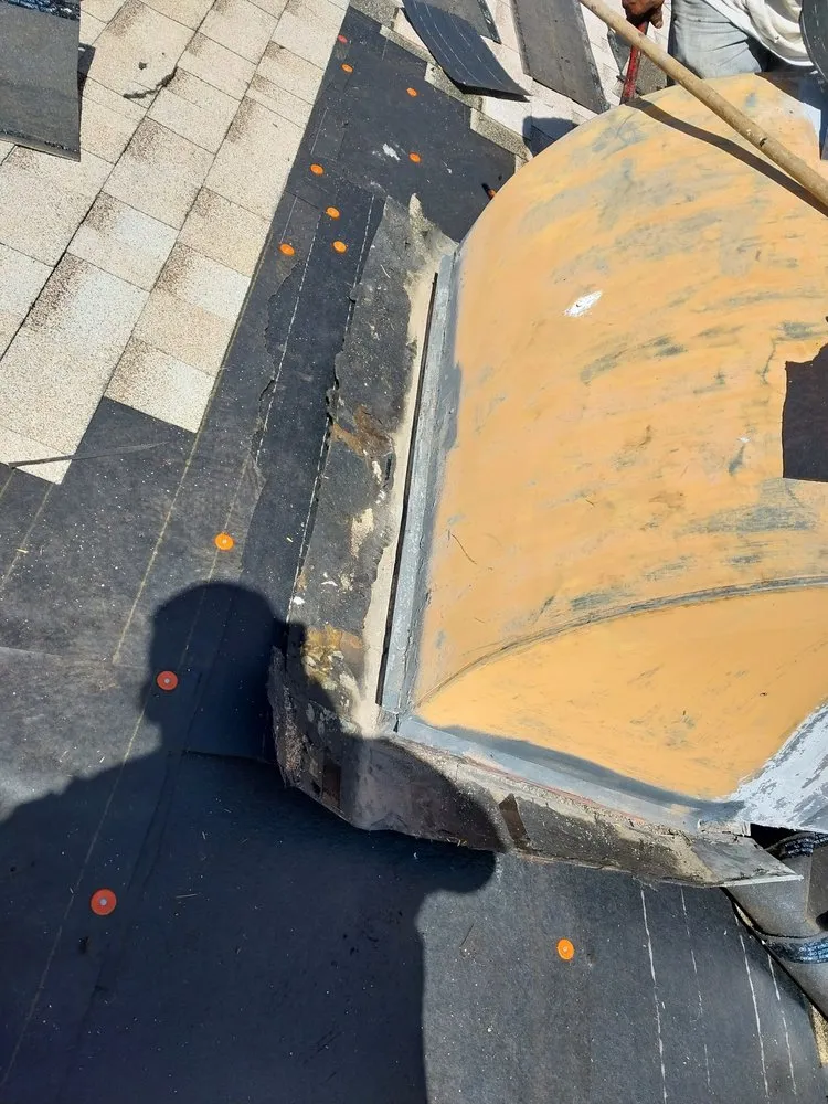 Slide of Tony's Roofing