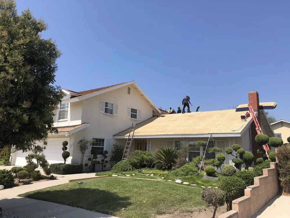 Slide of Tony's Roofing