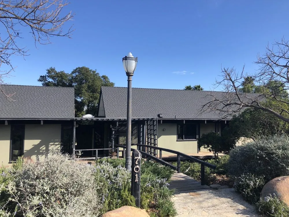 Slide of Tony's Roofing