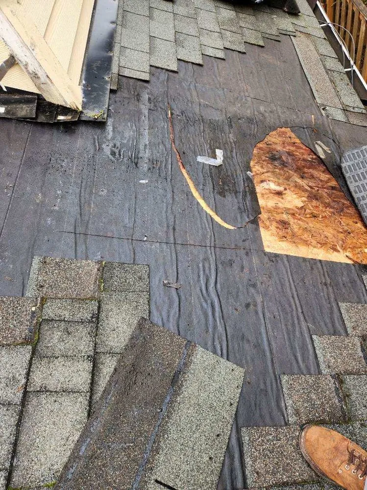 Slide of Tonys Roofing