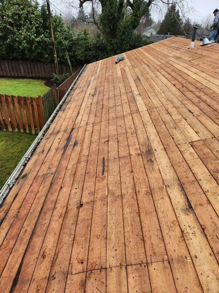 Slide of Tonys Roofing