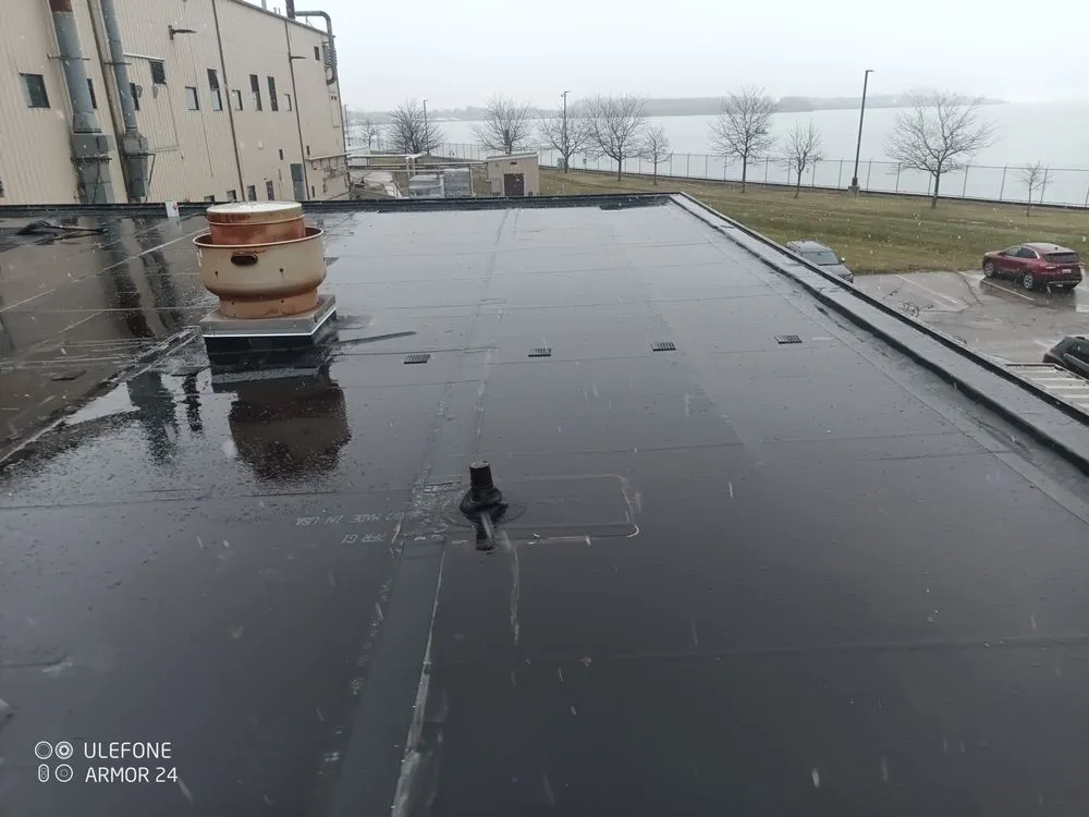 Slide of Tony's Roofing Service