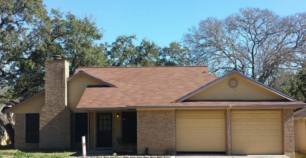 Slide of Tony's Roofing Services