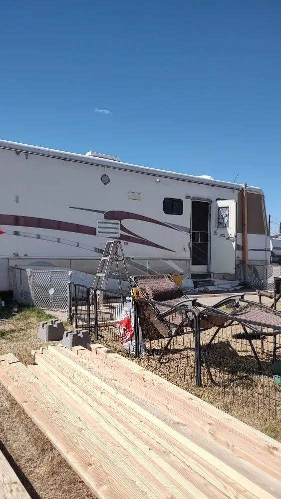 Slide of Tony's RV Repair and Welding