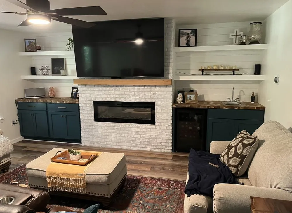 Slide of Top Choice Roofing & Construction