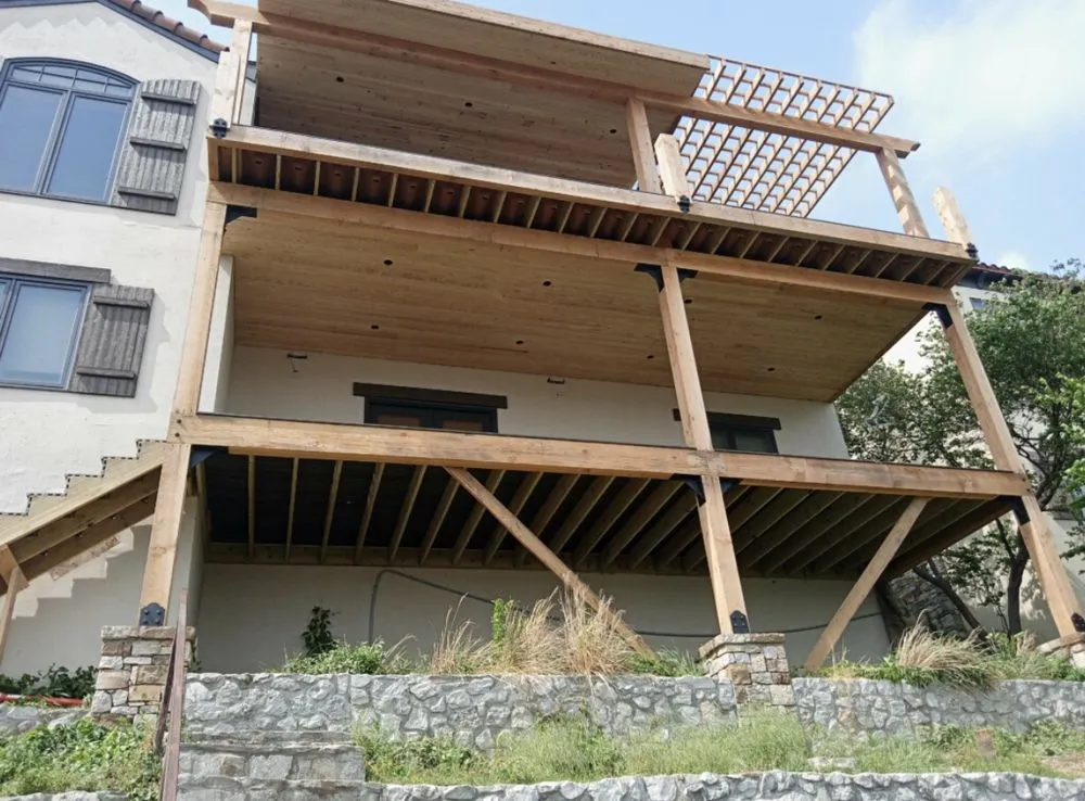 Slide of Top Choice Roofing & Construction