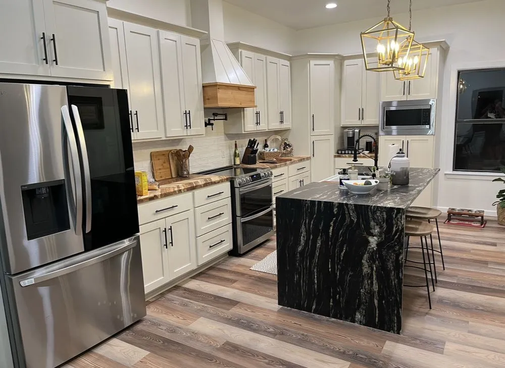 Slide of Top Choice Roofing & Construction