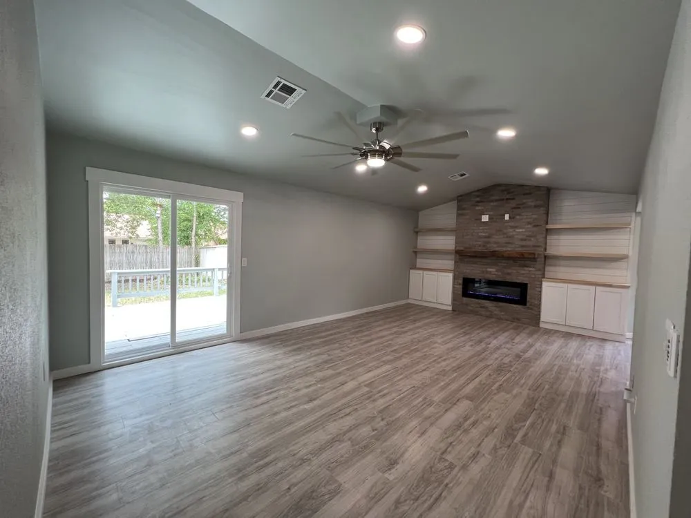 Slide of Top Choice Roofing & Construction