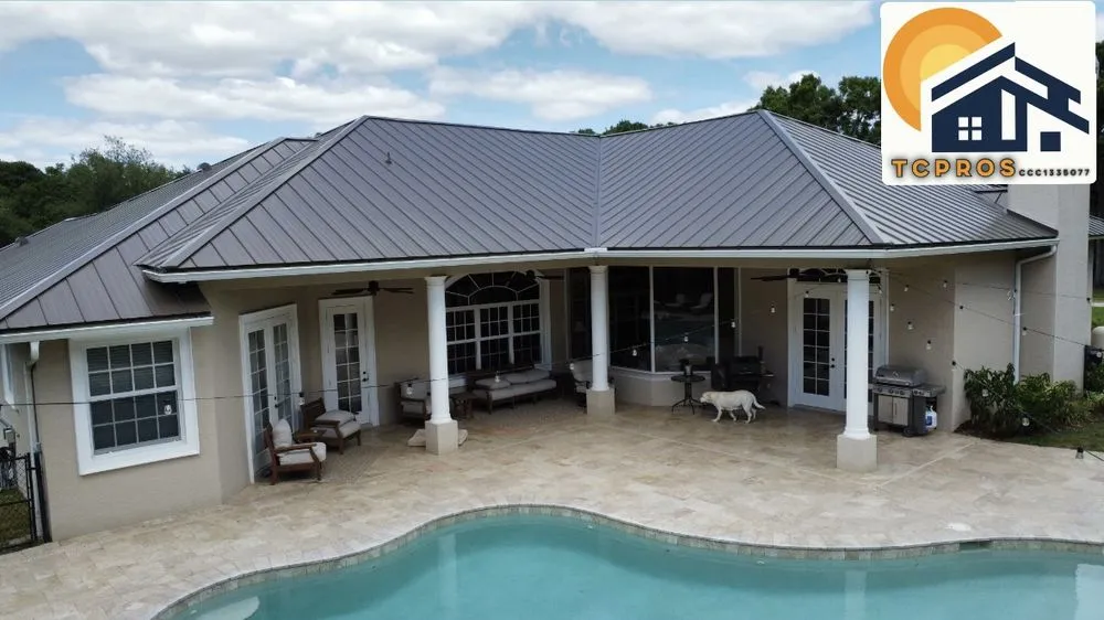 Licensed shingle roofing service experts serving Port St Lucie, FL - Top Contracting Pros