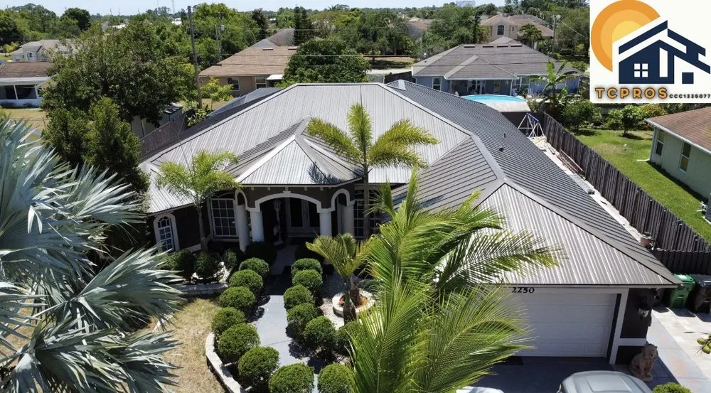 Expert residential roofing service near you across Port St Lucie, FL - Top Contracting Pros
