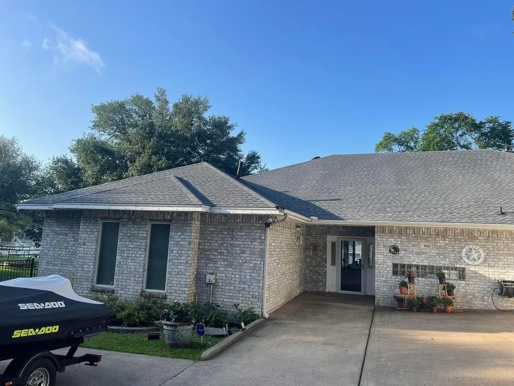 Slide of Top Dawg Roofing