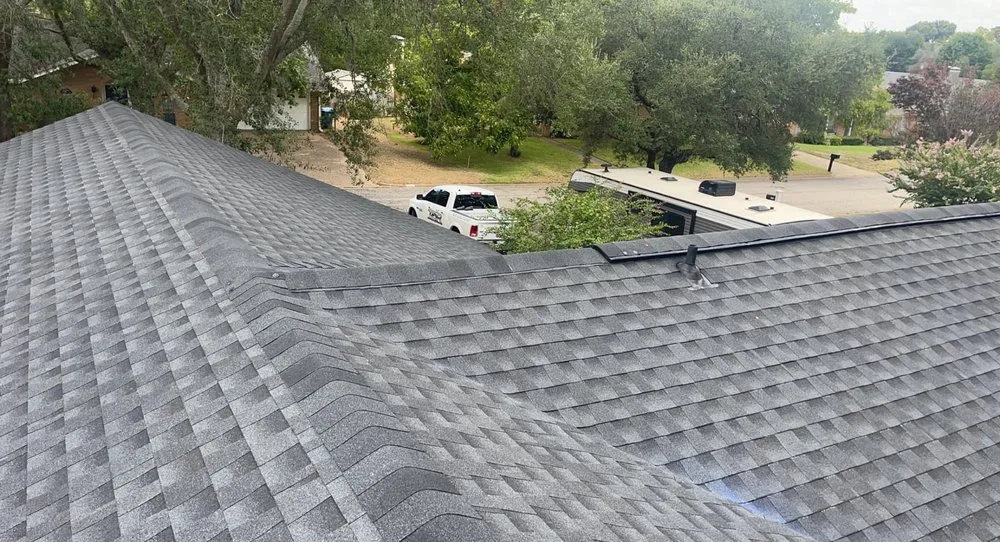 Slide of Top Dawg Roofing