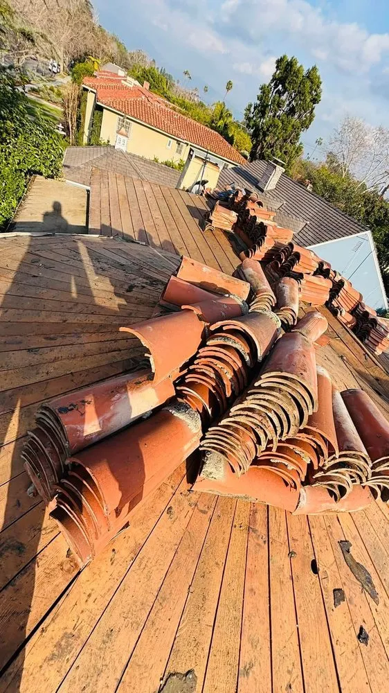 Slide of Top dog Roofing