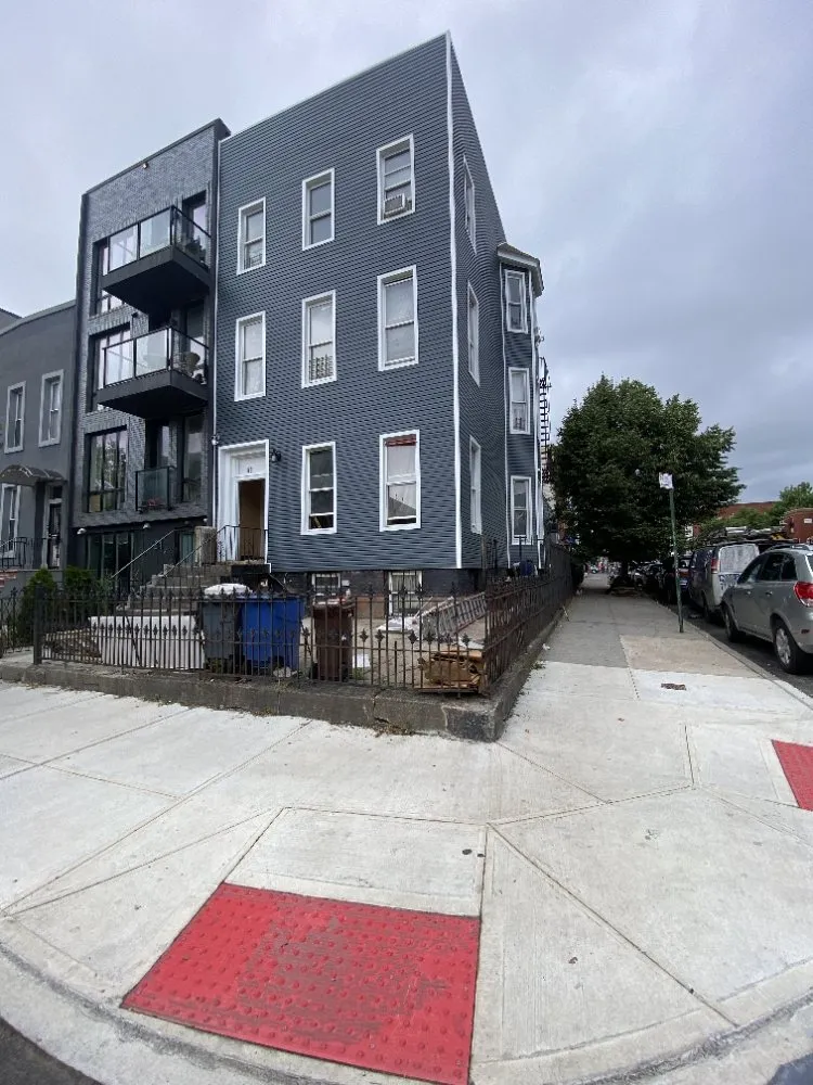 Slide of Top Dogg Construction