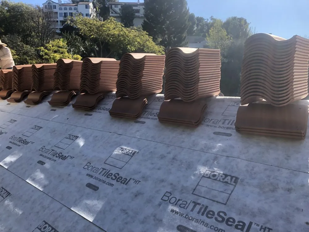Professional shingle roofing service in San Fernando Valley, CA - Top Elite Roofing
