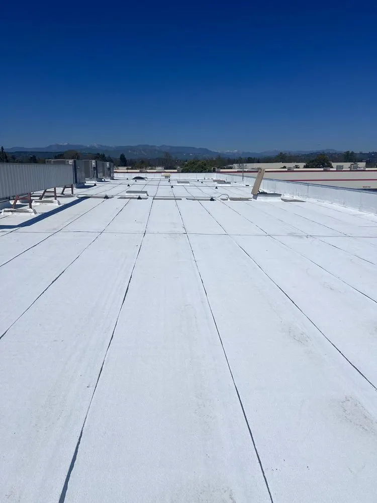 Top-rated roof leak repair with free inspection in San Fernando Valley, CA by Top Elite Roofing