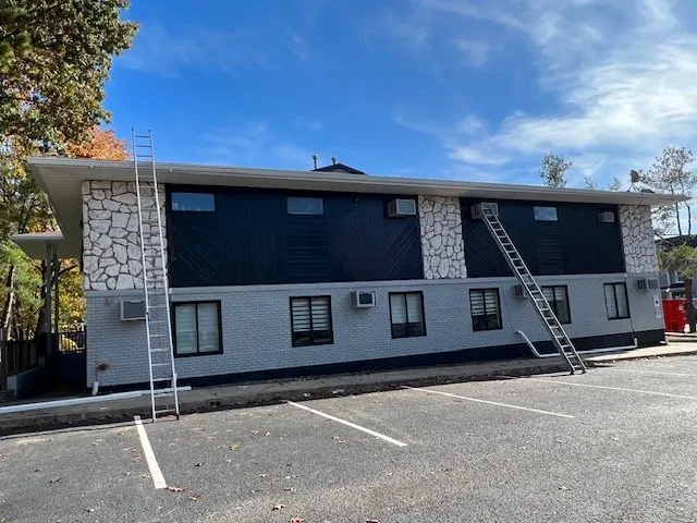 Slide of Top Five Star Gutter