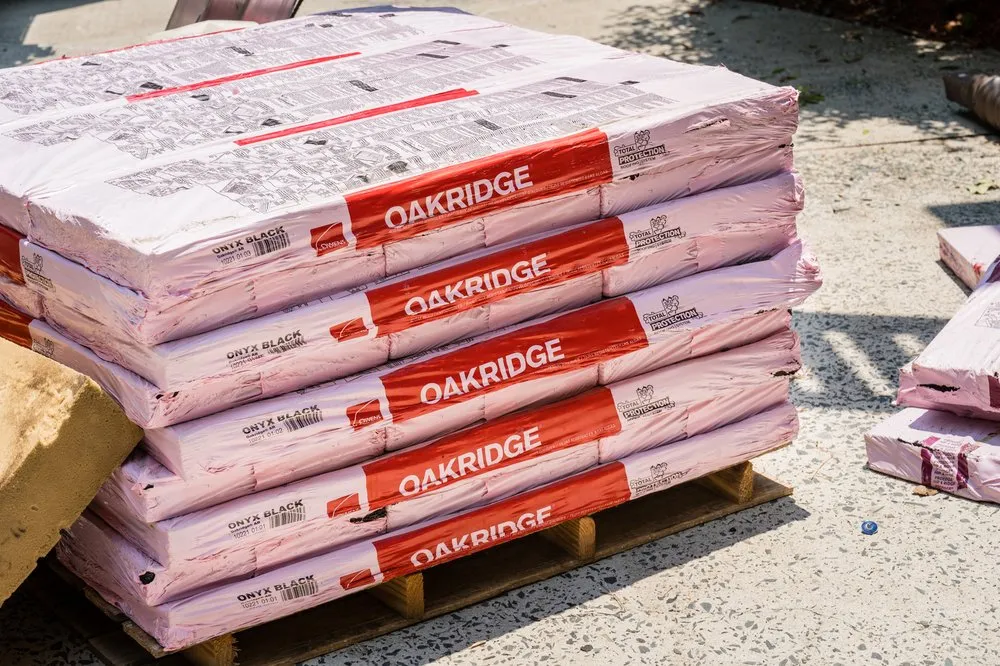 Slide of Top Flite Roofing