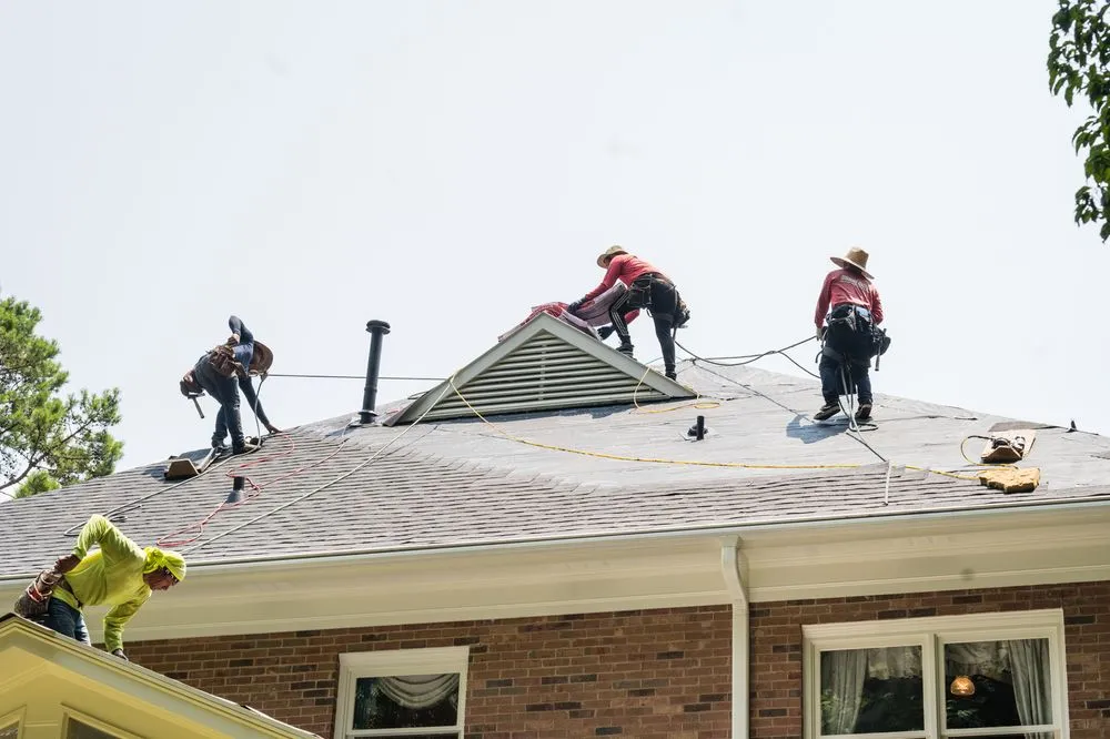 Slide of Top Flite Roofing