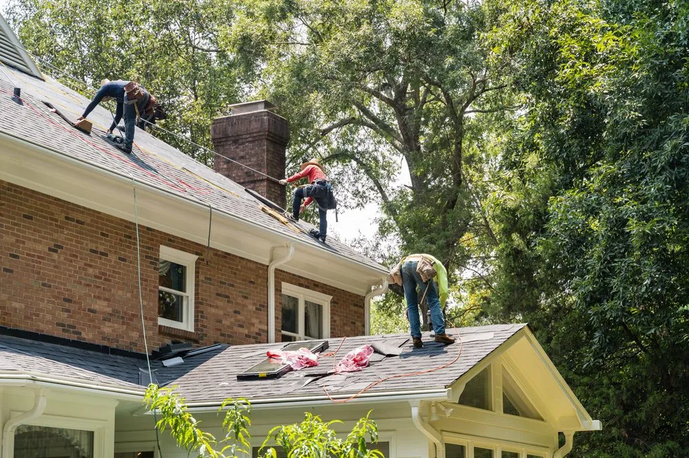 Slide of Top Flite Roofing